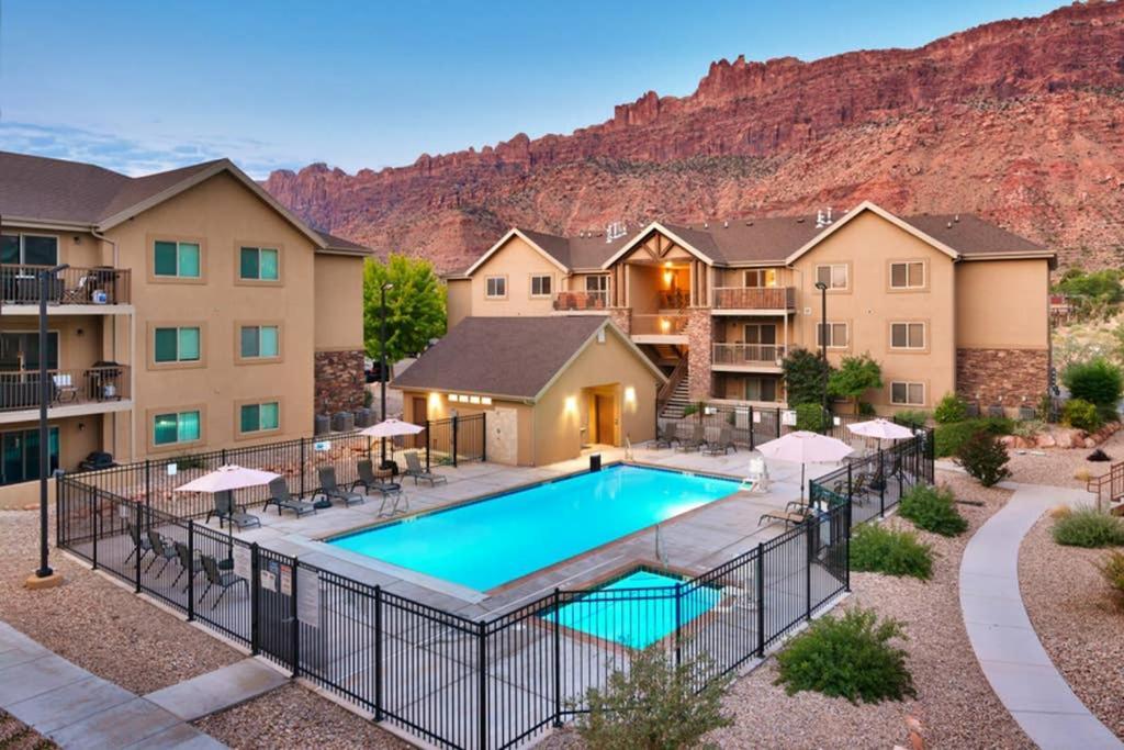 5C Sweet Redcliff Condo, Pool & Hot Tub Moab Kültér fotó